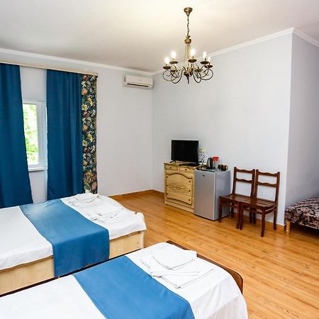 Hotel Sabina Gagra Extérieur photo