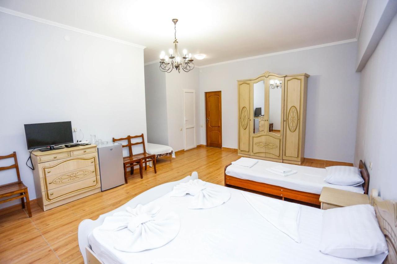 Hotel Sabina Gagra Extérieur photo