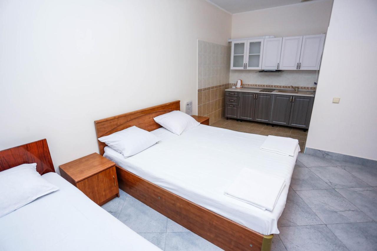 Hotel Sabina Gagra Extérieur photo