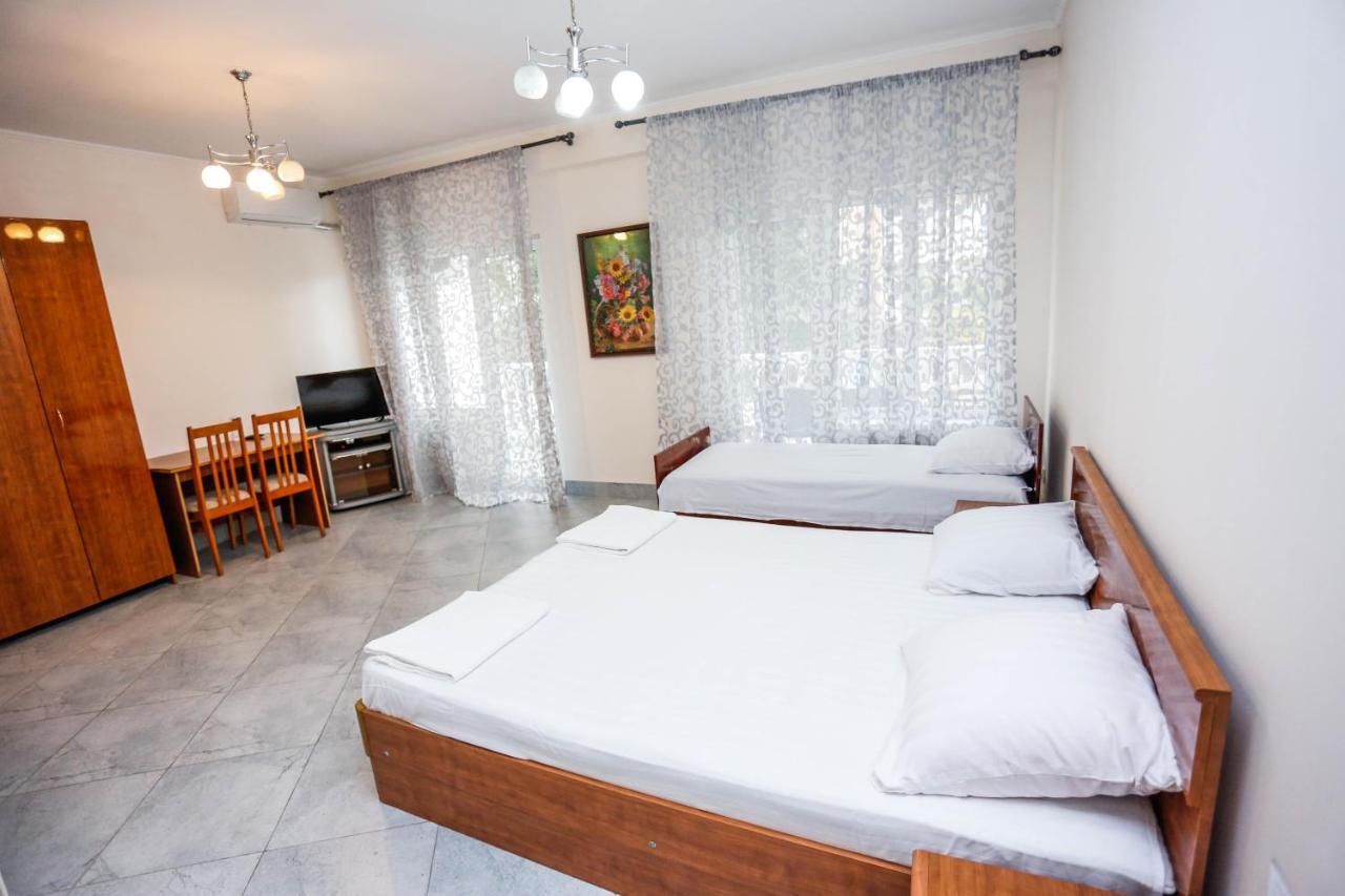 Hotel Sabina Gagra Extérieur photo