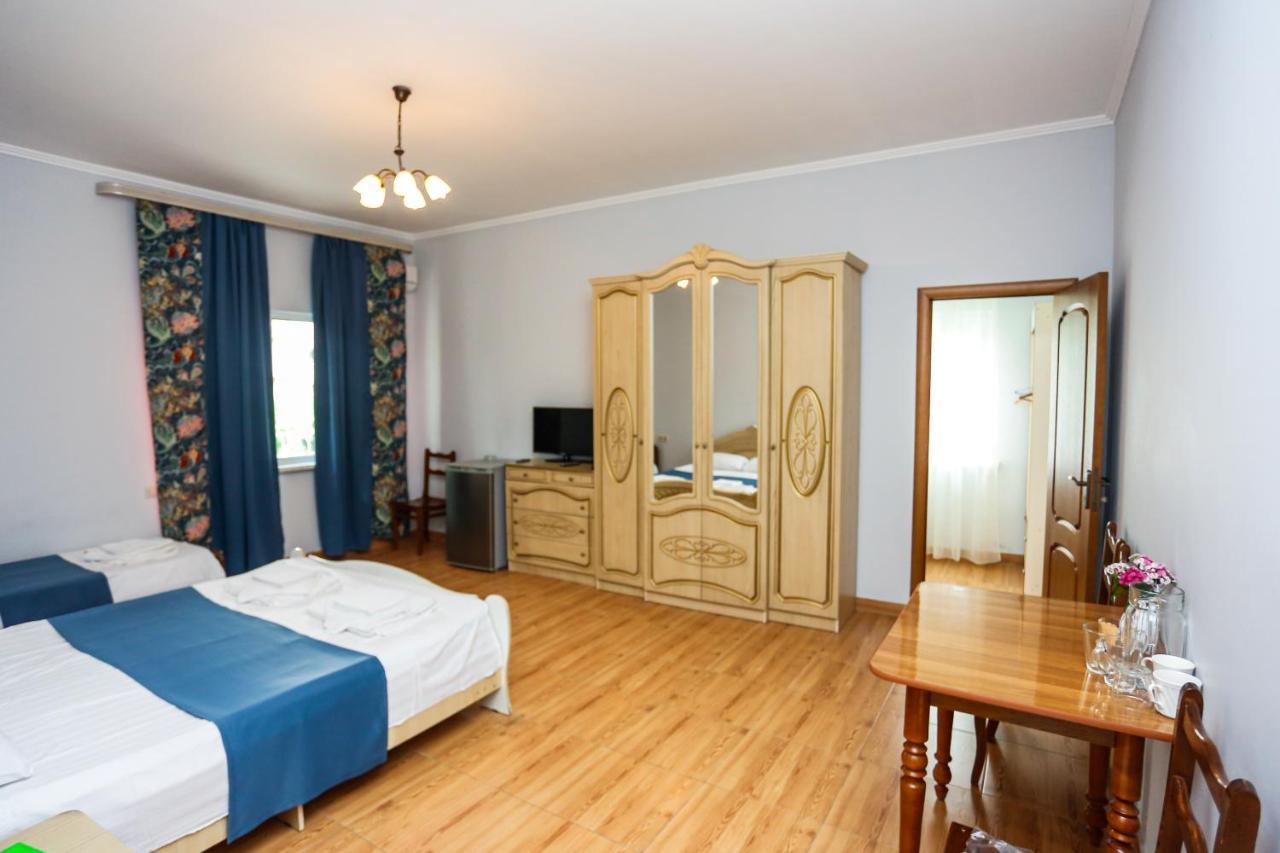 Hotel Sabina Gagra Extérieur photo