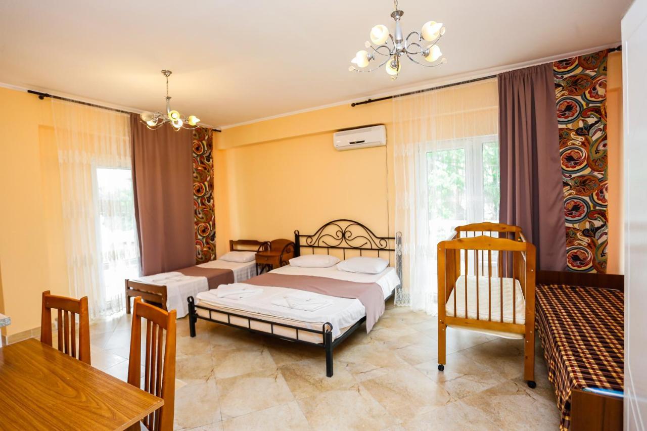 Hotel Sabina Gagra Extérieur photo