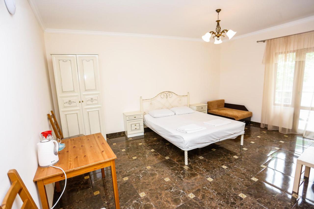 Hotel Sabina Gagra Extérieur photo