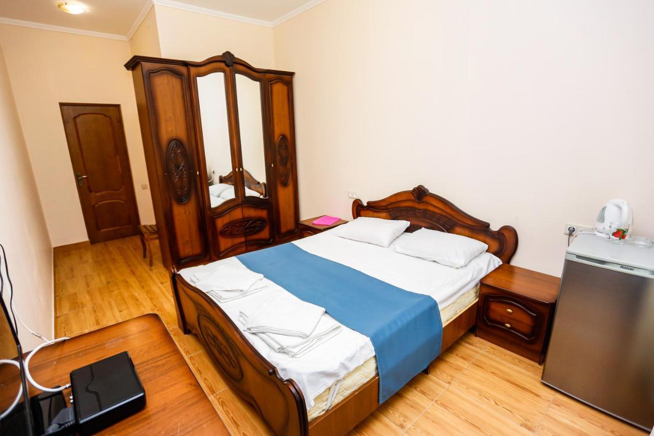 Hotel Sabina Gagra Extérieur photo